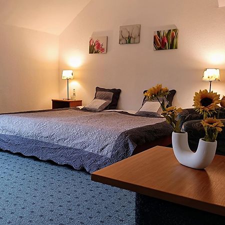 Waldhotel Unterbach Düsseldorf Zewnętrze zdjęcie
